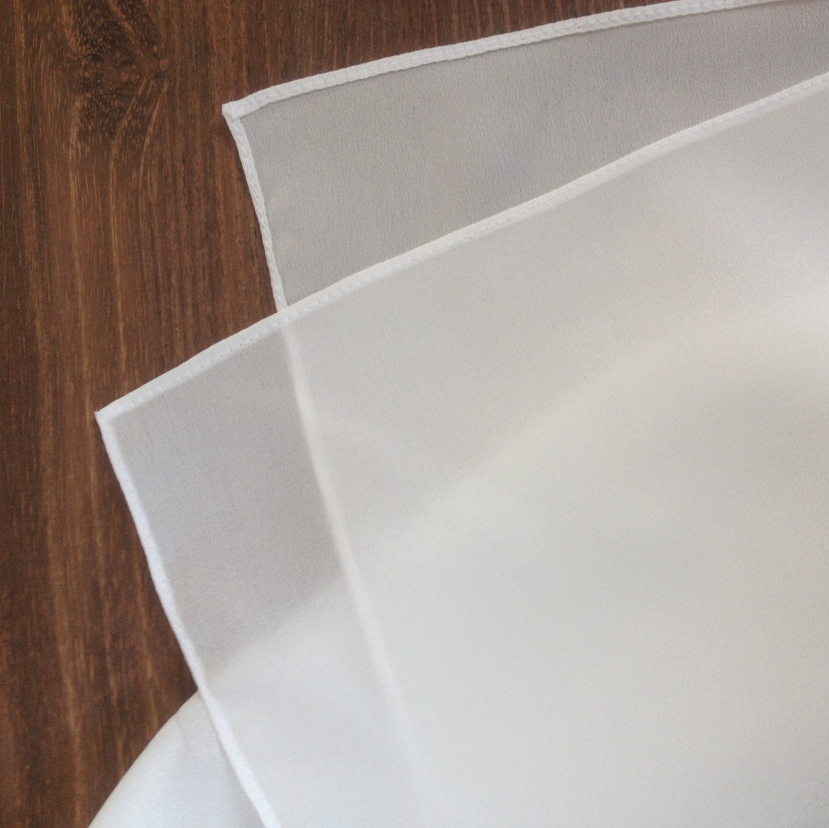 картинка Платок из Крепдешина отбеленного, 69*69 см, натуральный шелк от магазина Мир Шелка