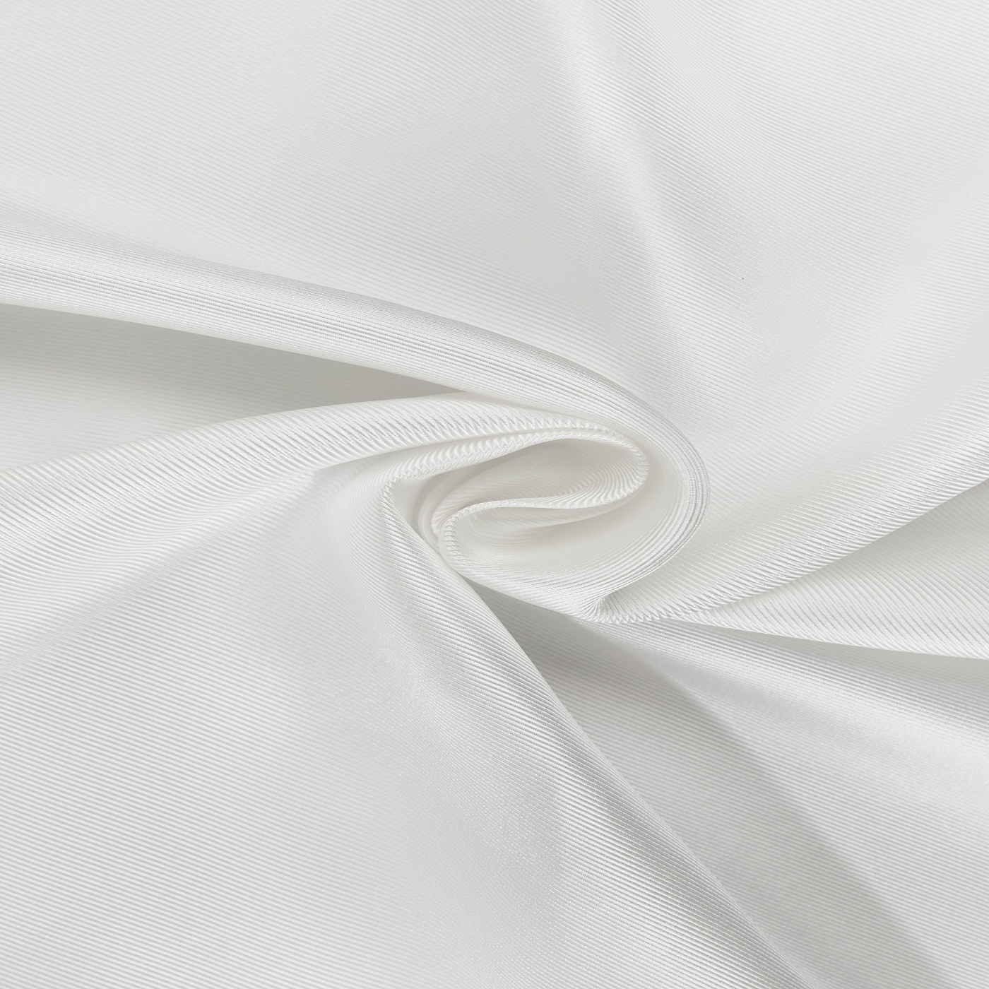 картинка Саржа галстучная отбеленная, 140 см, 16 мм, натуральный шёлк 100% от магазина Мир Шелка